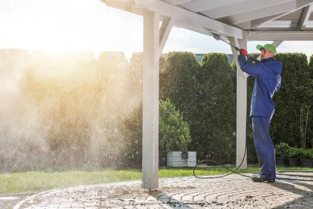 Best Pool Deck Cleaning  in East Griffin, GA